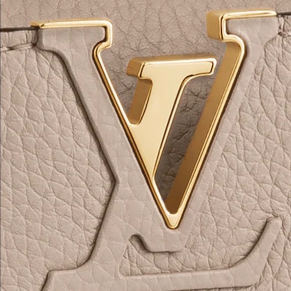 Louis Vuitton Capucine BB Taurillon Leather Iconic Bag Purse Taupe Galet Pebble - Picture 6 of 15